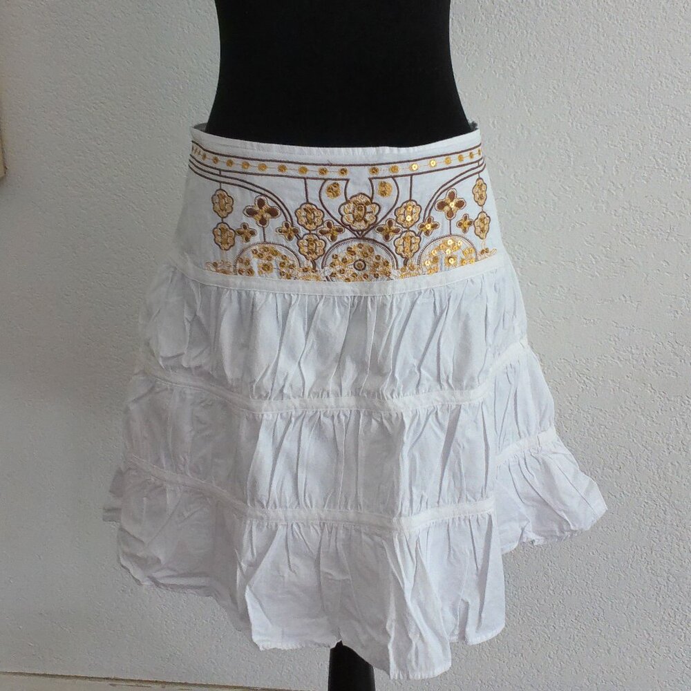 White mini skirt with embroidery and sequins - Cell- size: L